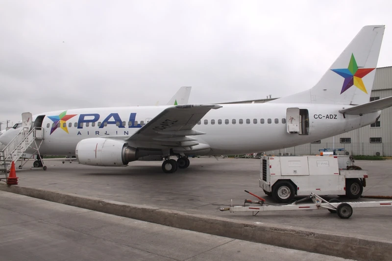 737 de PAL Airlines.